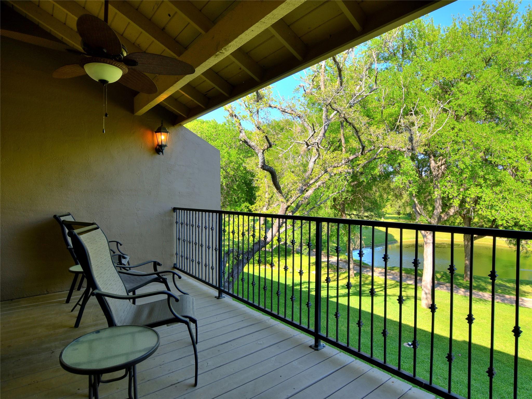 222 Lido Street Lakeway TX 78734