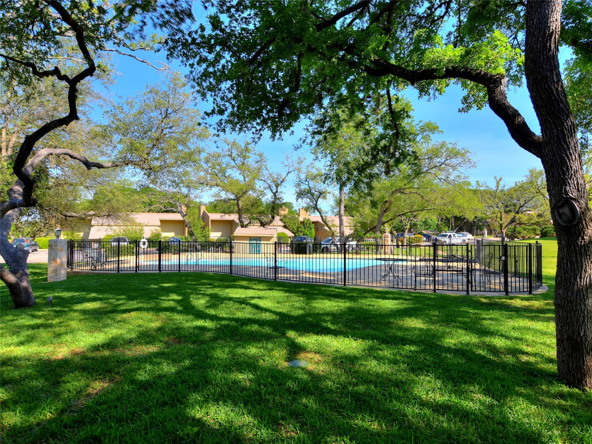 222 Lido Street Lakeway TX 78734
