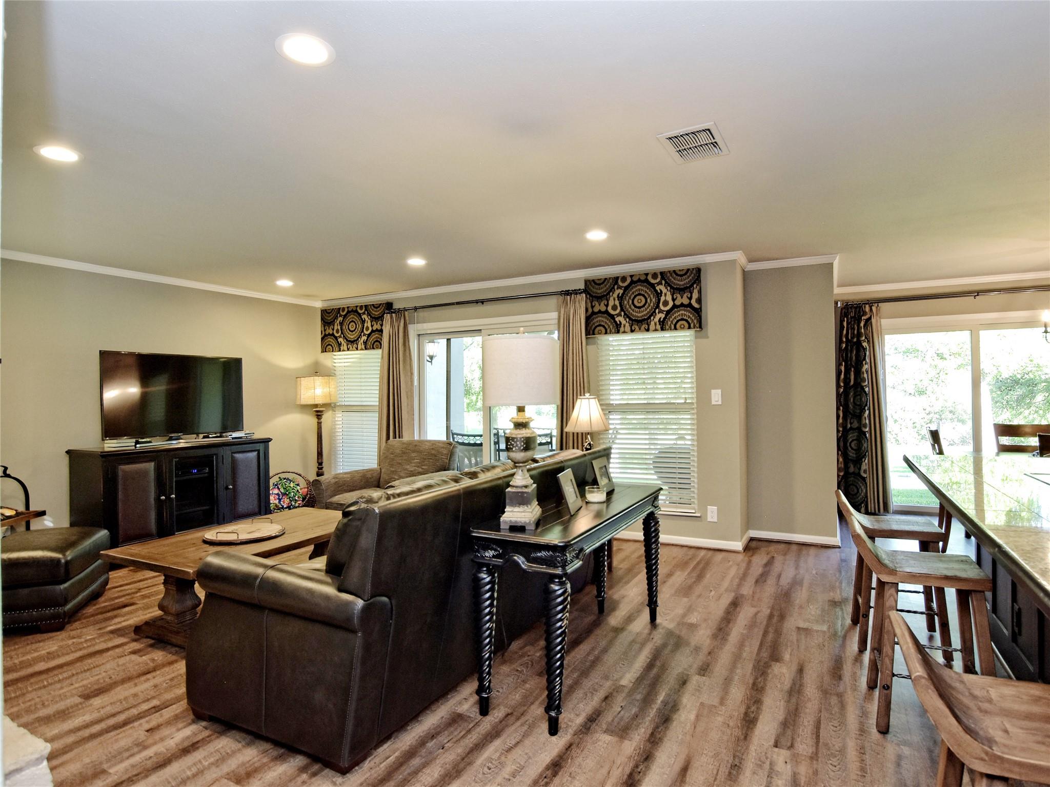 222 Lido Street Lakeway TX 78734
