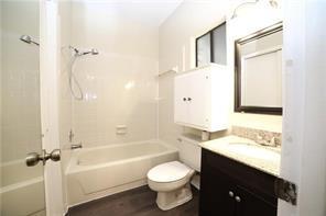 2604 Salado Street Austin TX 78705