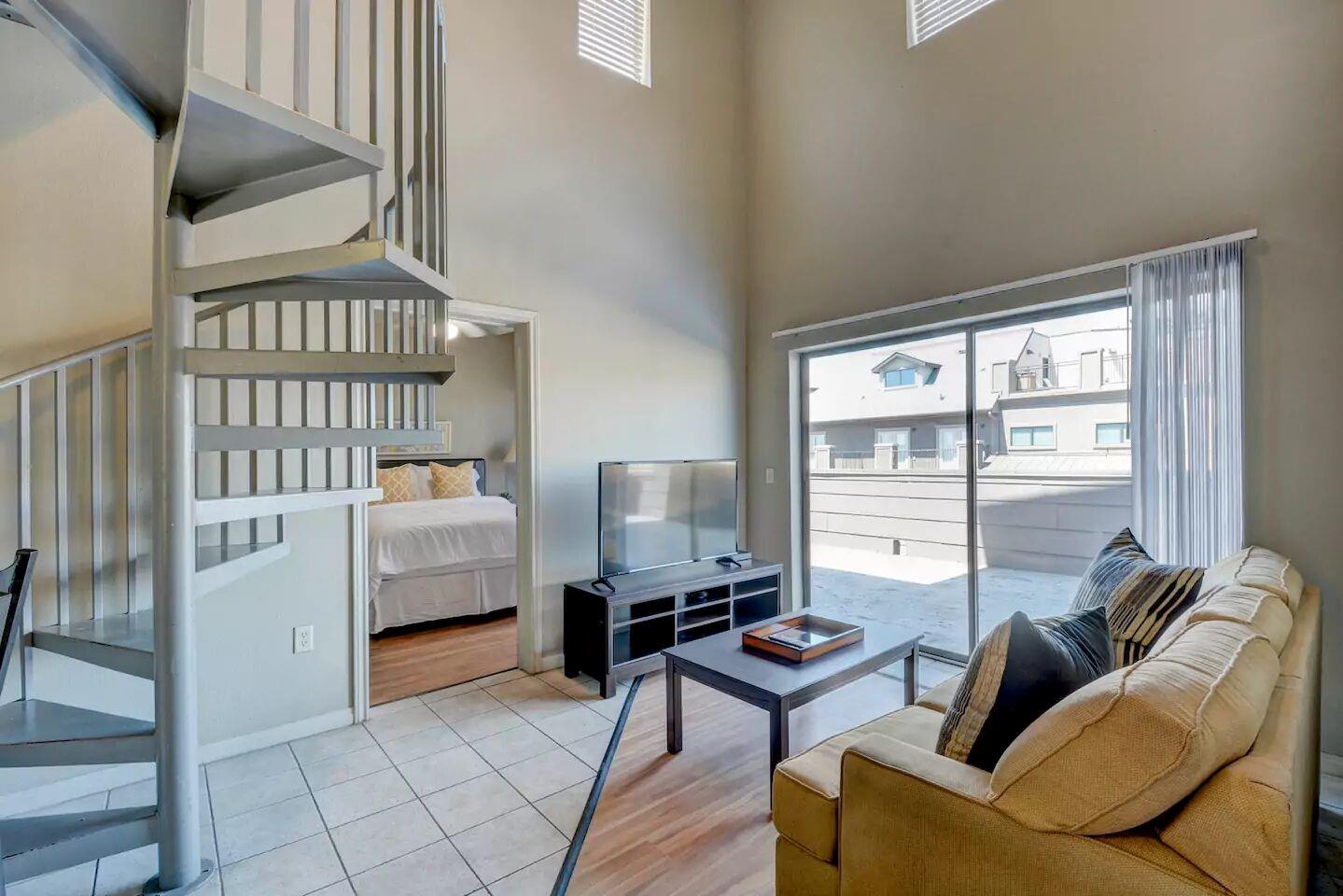 2515 Pearl Austin TX 78705