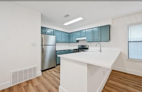 2407 Winsted Lane Austin TX 78703