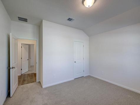 112 Holmby Drive Hutto TX 78634