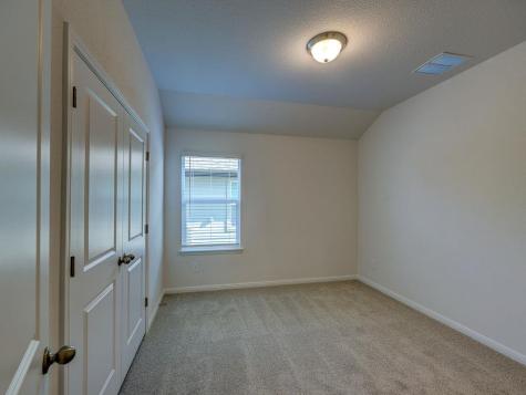 112 Holmby Drive Hutto TX 78634