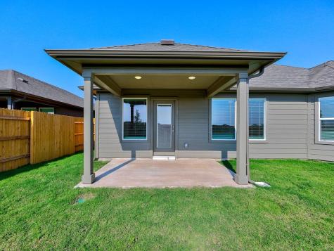 112 Holmby Drive Hutto TX 78634