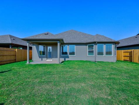 112 Holmby Drive Hutto TX 78634