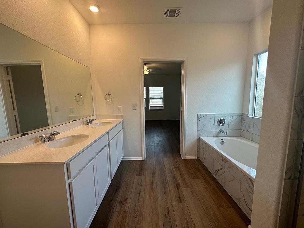 160 River Rise Road Kyle TX 78640