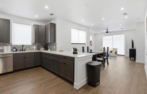 1208 W Oltorf Street Austin TX 78704