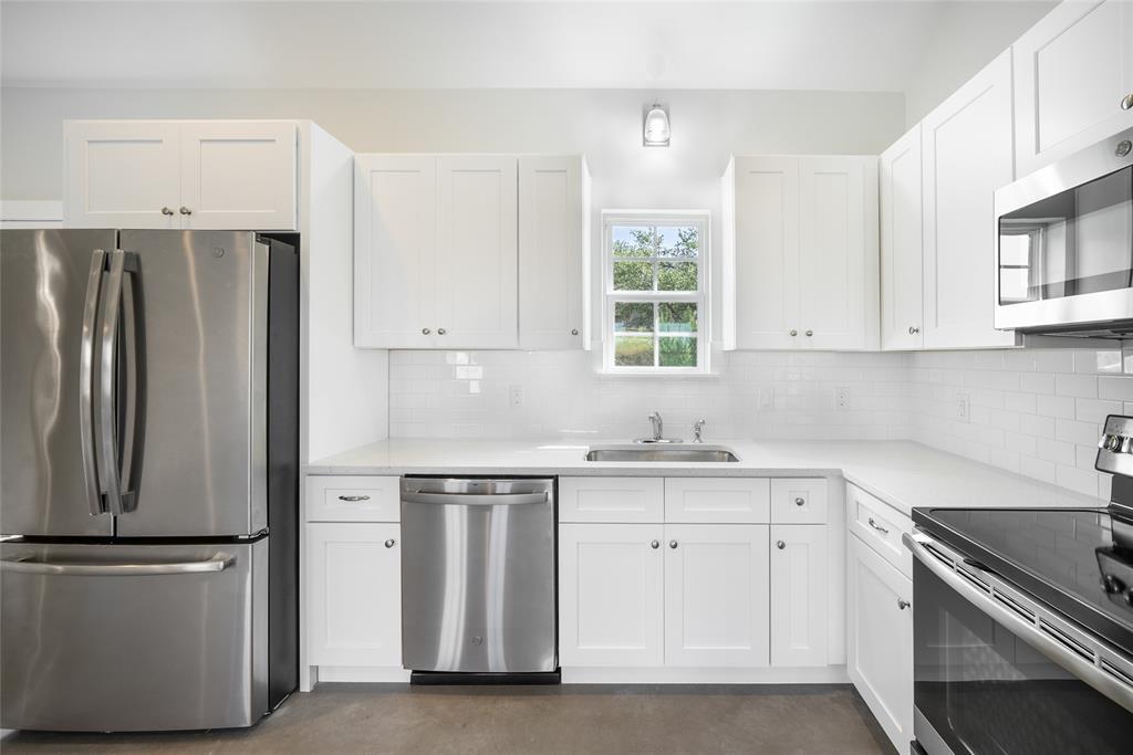 500 Harmon Hills Cove Dripping Springs TX 78620