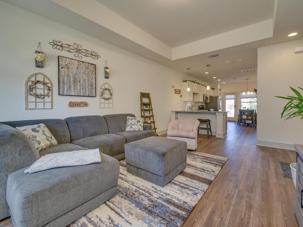 2257 Local Rebel Loop Leander TX 78641