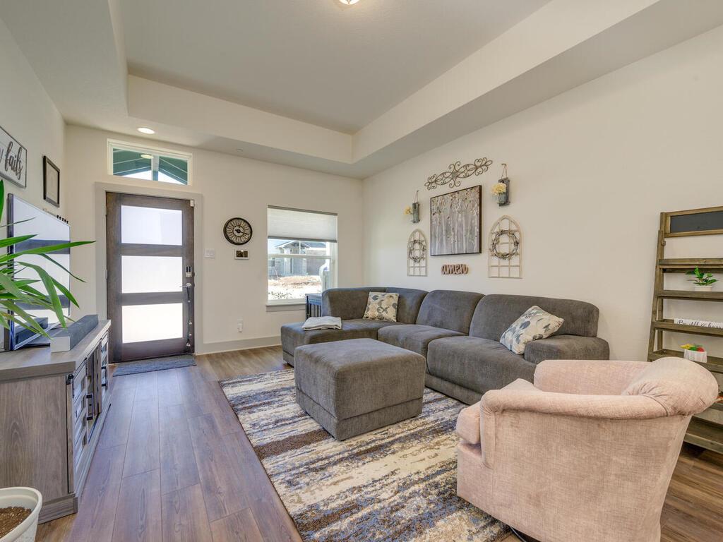 2257 Local Rebel Loop Leander TX 78641