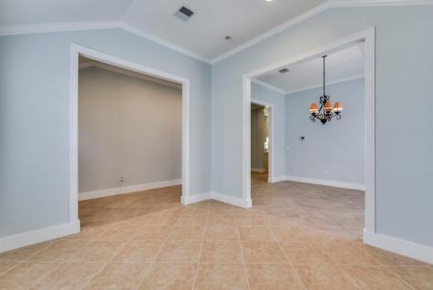 8401 Caledonia Drive Austin TX 78717