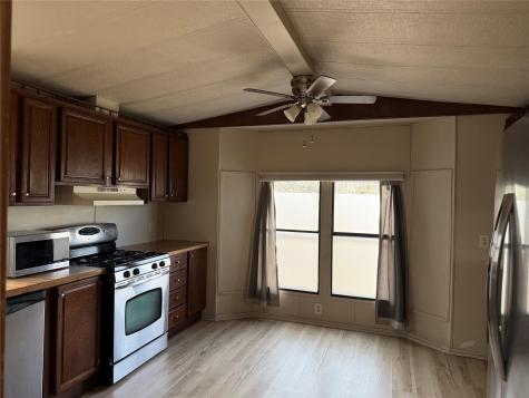 374 Plum Street Bastrop TX 78602