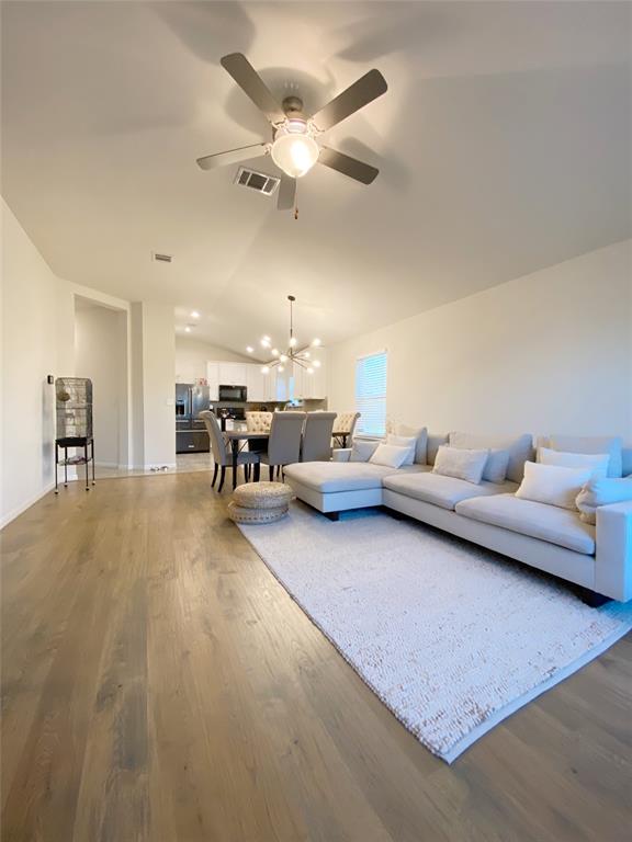 233 Red Sun Drive Kyle TX 78640