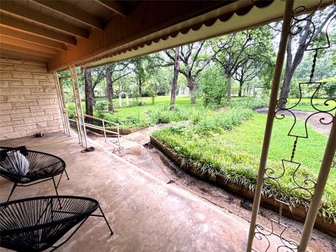 737 Oakdale Drive Sunset Valley TX 78745