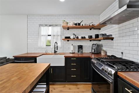 2804 Crest Avenue Austin TX 78702