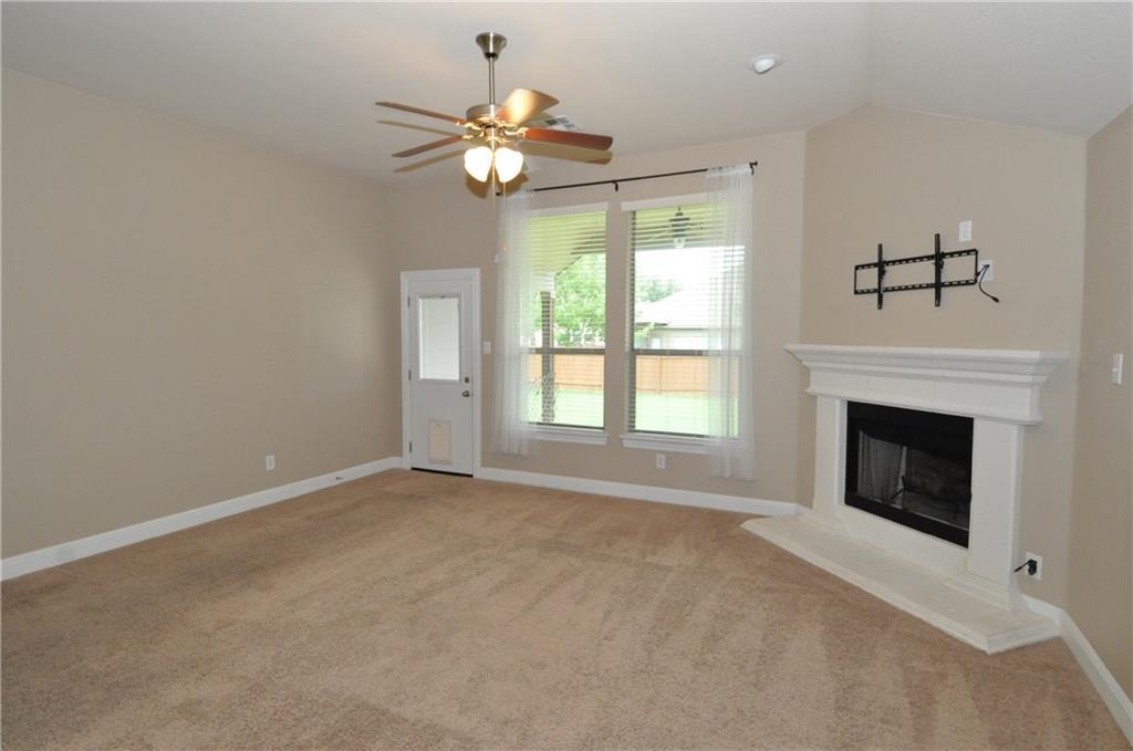 113 Wallin Farms Drive Hutto TX 78634
