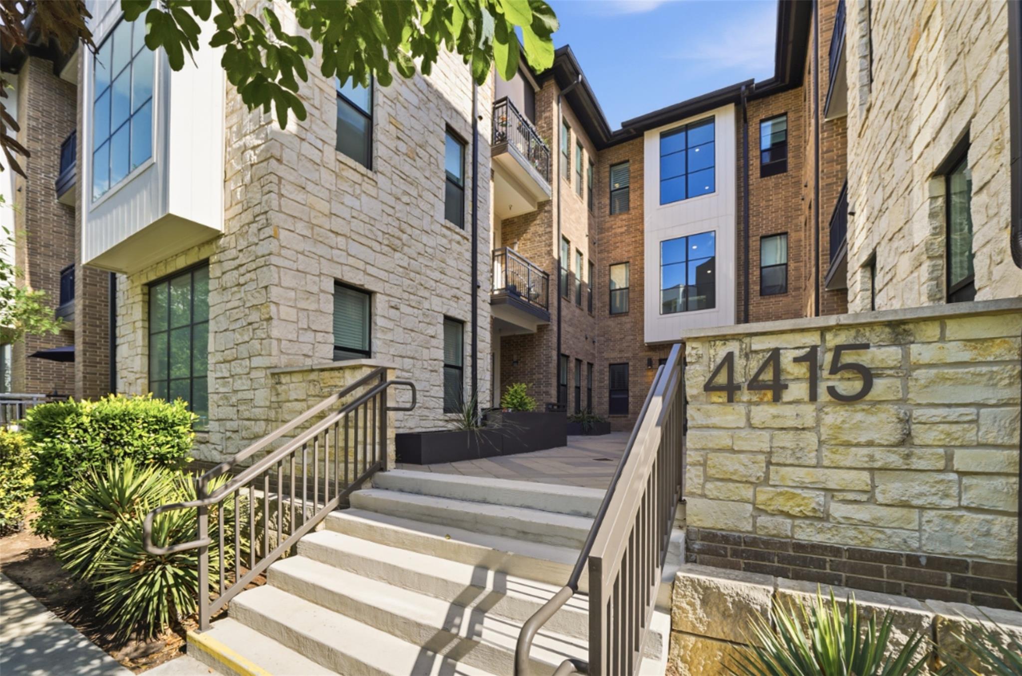 4415 Jackson Avenue Austin TX 78731