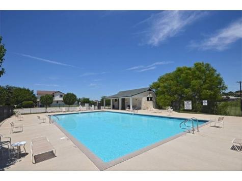 301 Lakemont Drive Hutto TX 78634