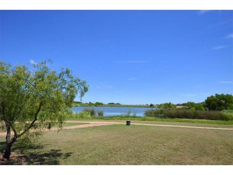 301 Lakemont Drive Hutto TX 78634