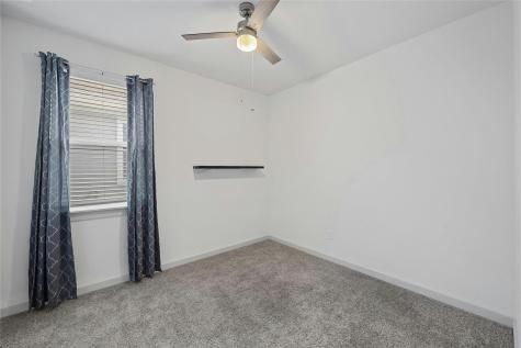 141 Parryi Cove Leander TX 78641