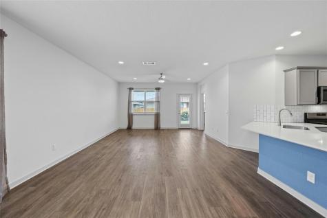 141 Parryi Cove Leander TX 78641