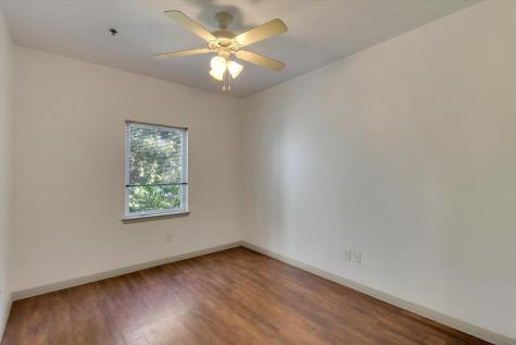 1011 N Lbj Drive San Marcos TX 78666
