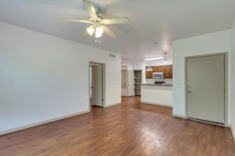 1011 N Lbj Drive San Marcos TX 78666