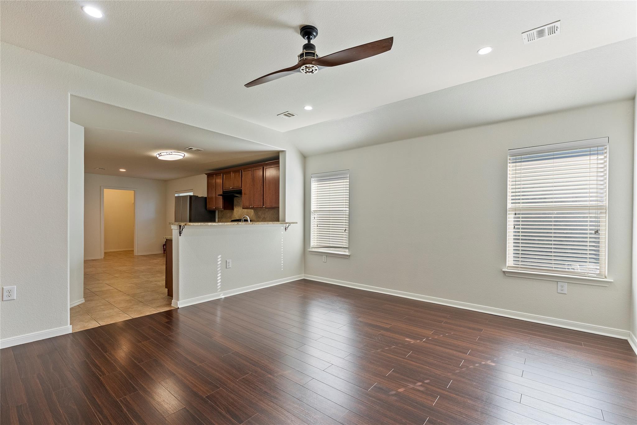 10200 E Lone Pine Lane Austin TX 78747