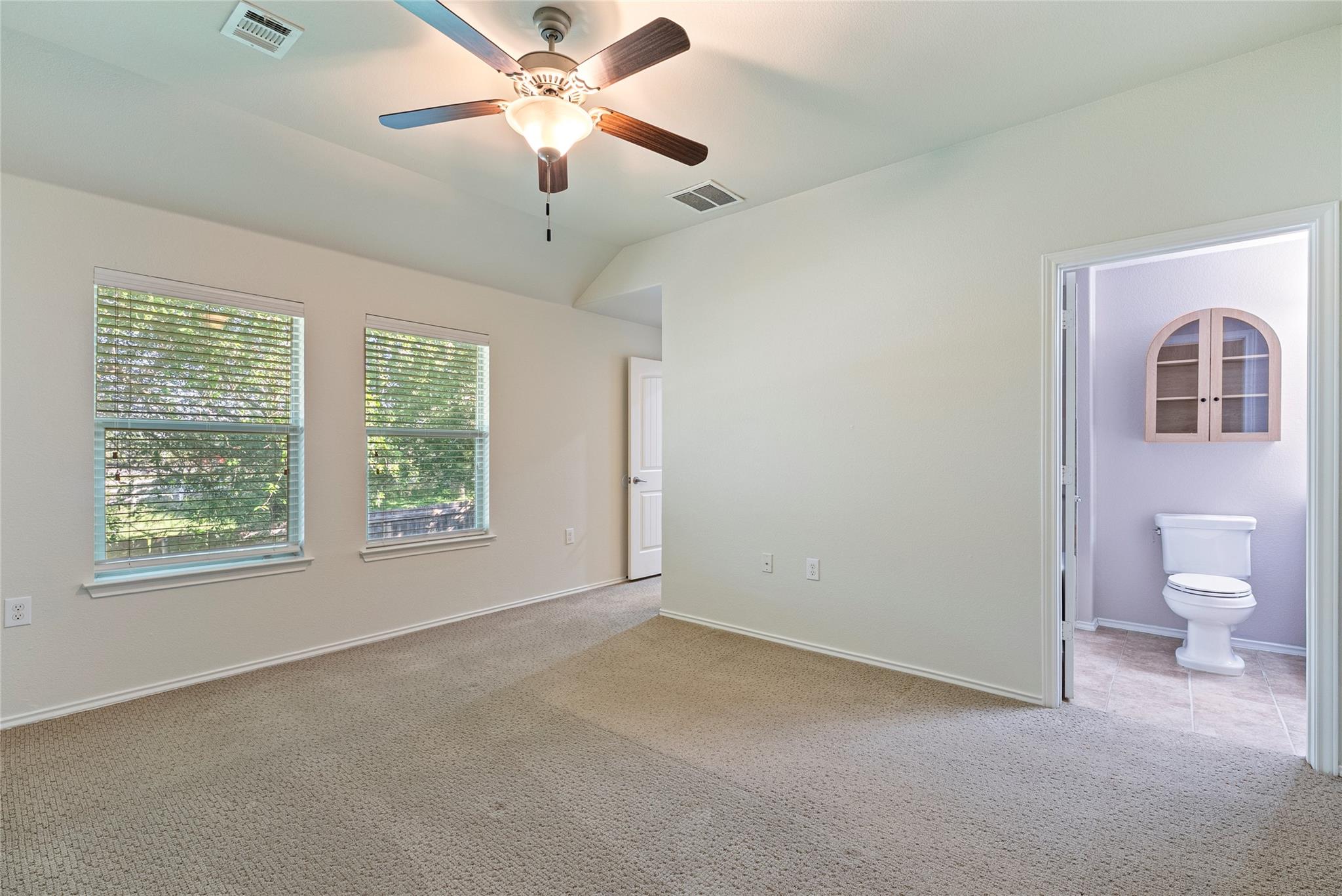 10200 E Lone Pine Lane Austin TX 78747