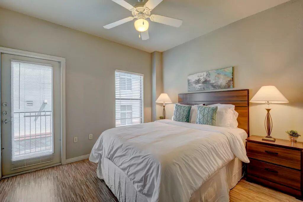 2515 Pearl Austin TX 78705