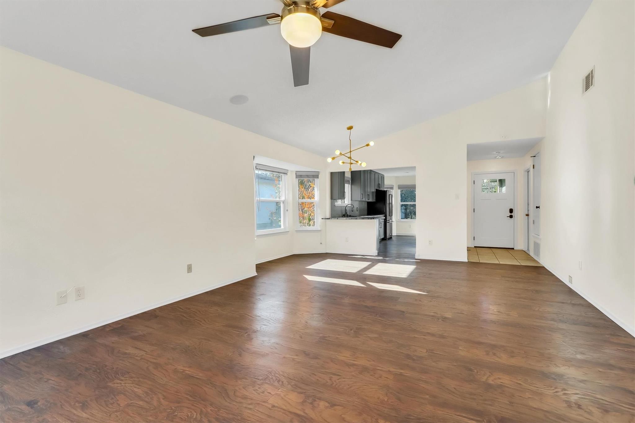 4139 Stonecroft Drive Austin TX 78749