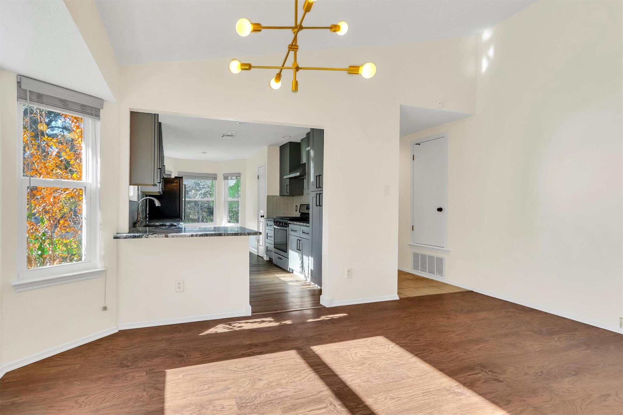 4139 Stonecroft Drive Austin TX 78749