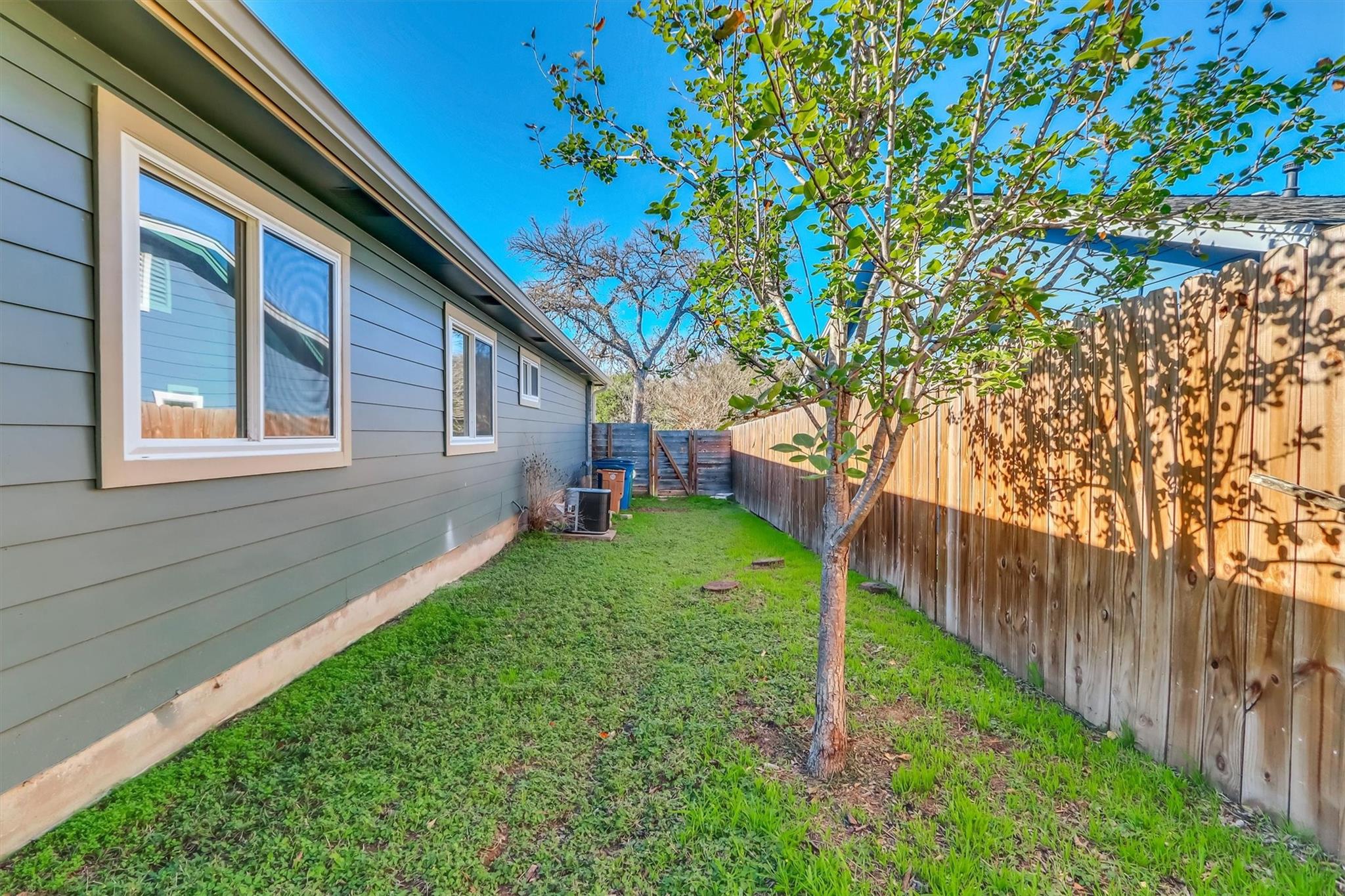 4139 Stonecroft Drive Austin TX 78749