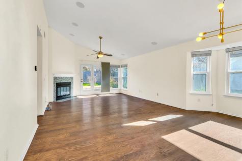4139 Stonecroft Drive Austin TX 78749