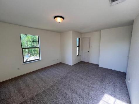 903 Grand Teton Trail Taylor TX 76574