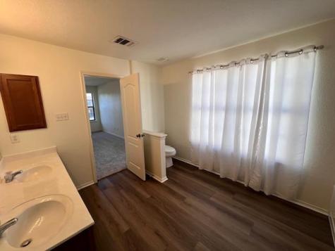 903 Grand Teton Trail Taylor TX 76574