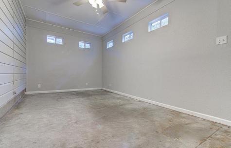 2709 Rae Dell Avenue Austin TX 78704