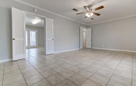 2709 Rae Dell Avenue Austin TX 78704