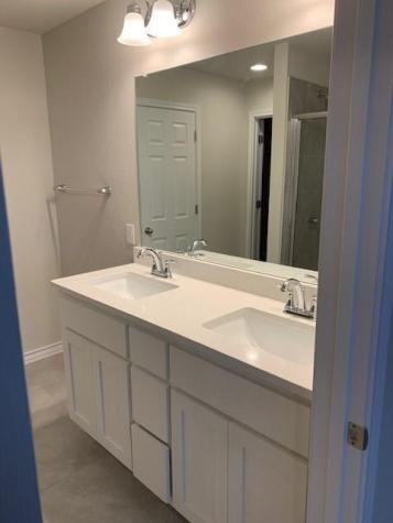 434 Thornless Circle Buda TX 78610