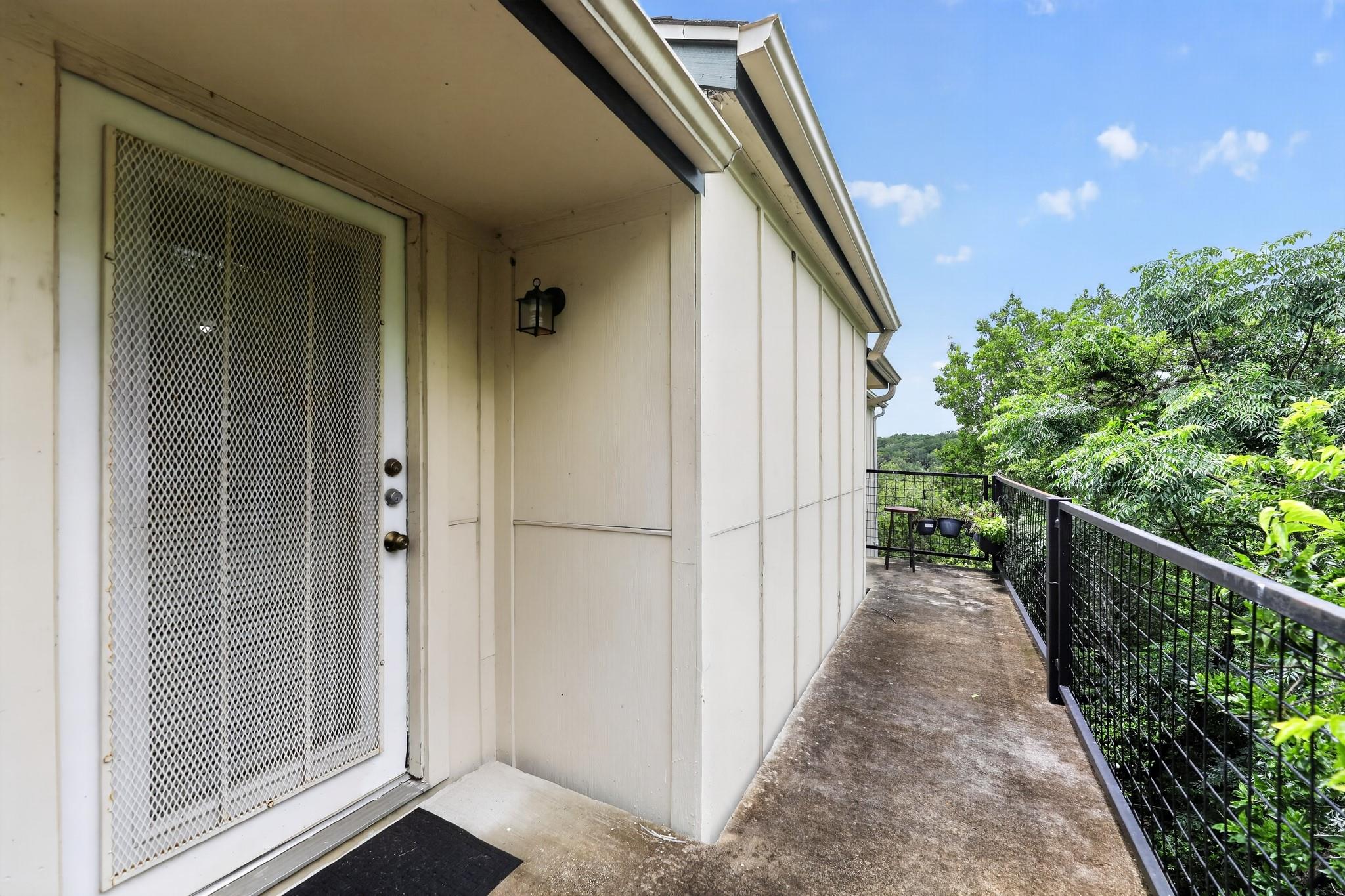 1013 Chestnut Street San Marcos TX 78666