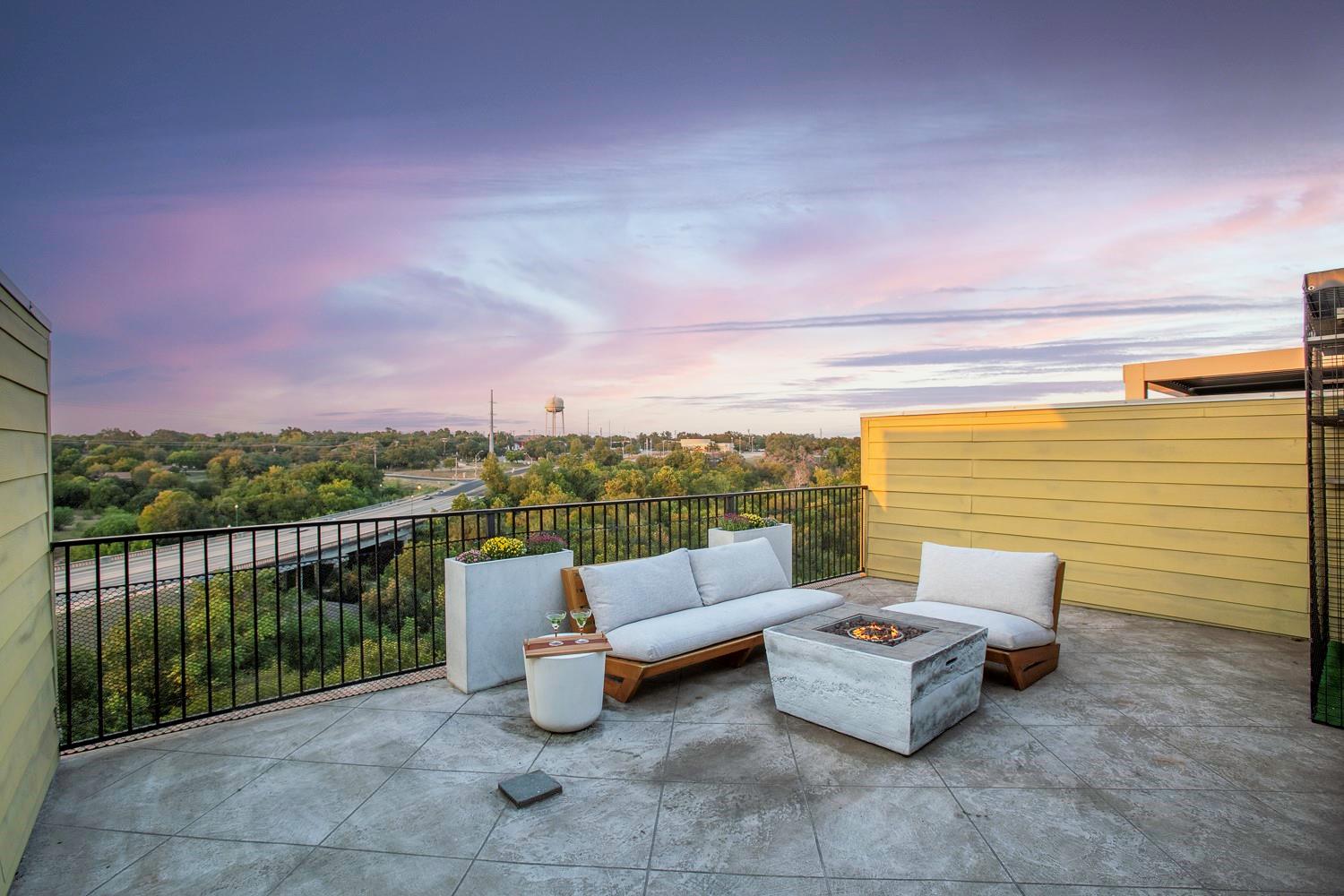 221 Adams Street Georgetown TX 78628