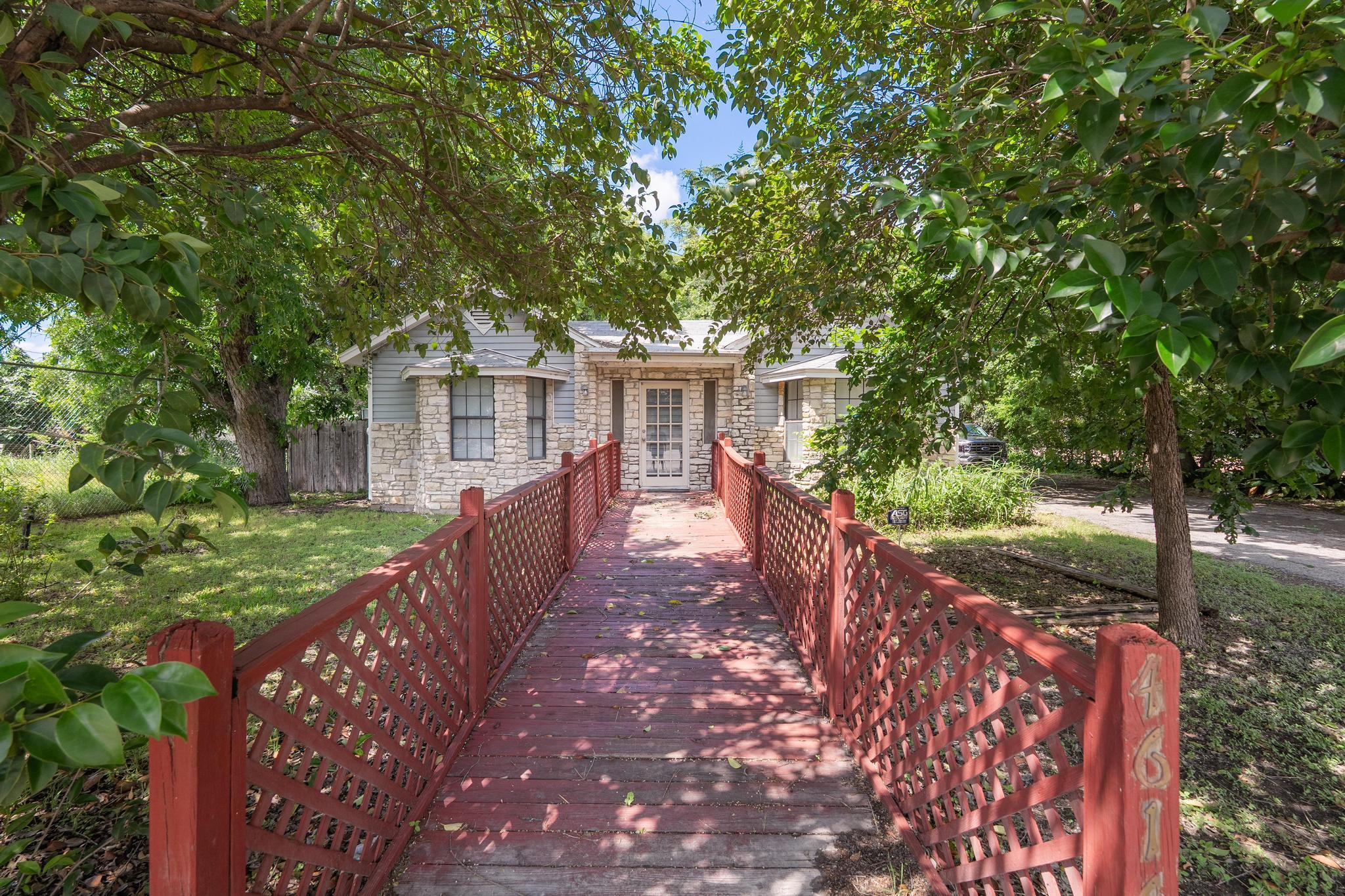 4616 E Cesar Chavez Street Austin TX 78702