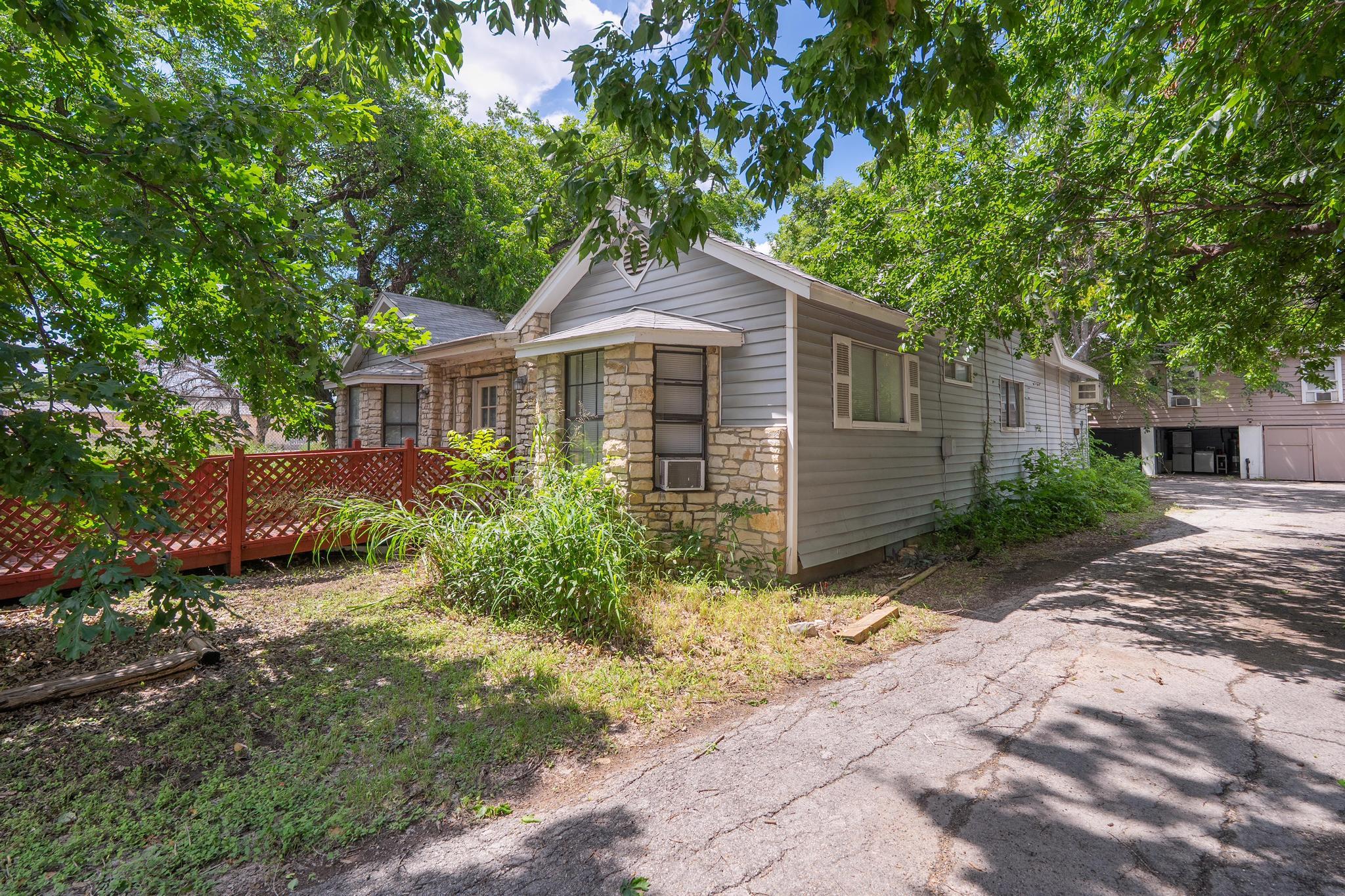 4616 E Cesar Chavez Street Austin TX 78702