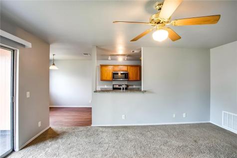 412 Ballentine Court Hutto TX 78634