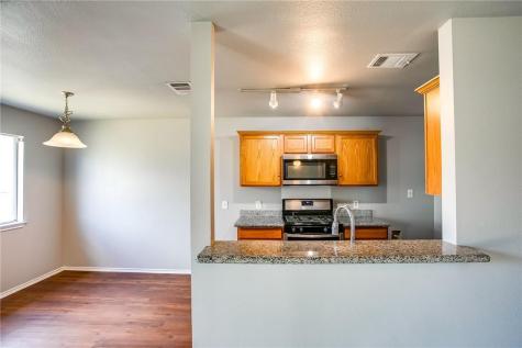 412 Ballentine Court Hutto TX 78634