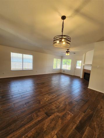 504 Texas Avenue Round Rock TX 78664