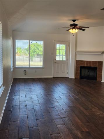 504 Texas Avenue Round Rock TX 78664