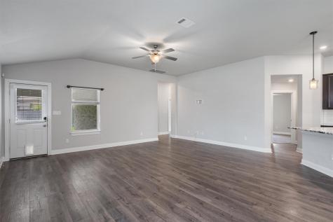 520 Middle Brook Drive Leander TX 78641