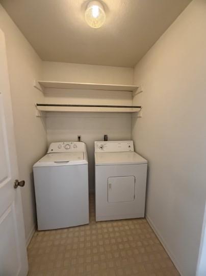 728 W San Antonio Street Lockhart TX 78644
